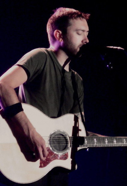 photos-Tim-McIlrath-frontman-Rise-Against-out-scene-Savior-2012