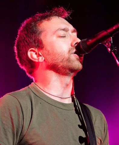 photoset-Tim-McIlrath-vocal-RiseAgainst-home-foto-Endgame-2011