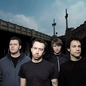 photoset-hardcore-punk-band-band-Rise-Against-behind-scene-2002
