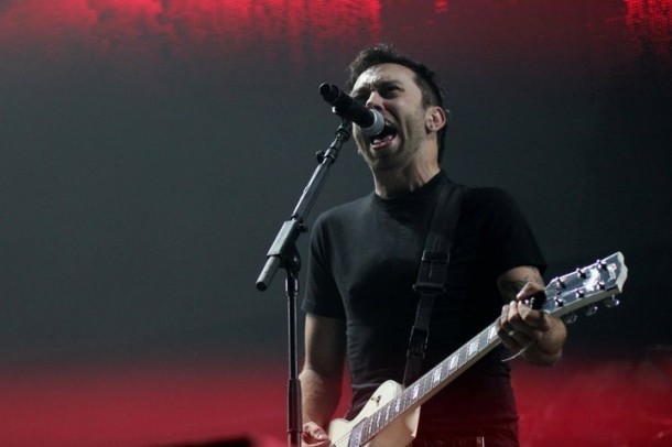 fotografii-hard-core-RiseAgainst-Live-at-KROQ-Weenie-Roastt-2011