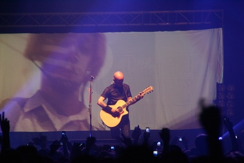 photos-Tim-McIlrath-punk-gruppa-Rise-Against-on-stage-Endgame-2011