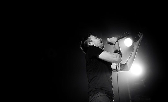 photoset-Tim-McIlrath-hard-core-RiseAgainst-koncert-Wait-for-Me-2011