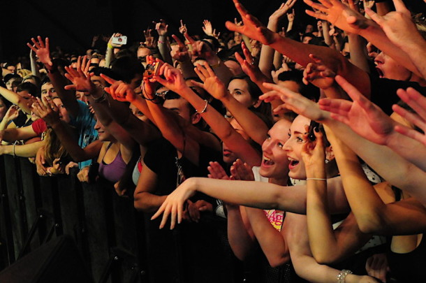 fotografii-Joe-Principe-hard-core-RiseAgainst-concert-Satellite-2012