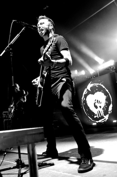 photo-Joe-Principe-melodic-rock-RiseAgainst-live-concert-Lanterns-2012