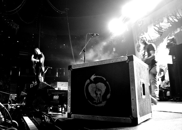 photograph-Zach-Blair-hardcore-rock-Rise-Against-on-stage-Endgame-2012