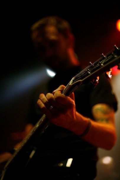foto-live-Zach-Blair-punk-band-RiseAgainst-Savior-na-koncerte-2008