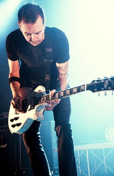 foto-live-Zach-Blair-punk-band-RiseAgainst-Savior-na-koncerte-2008