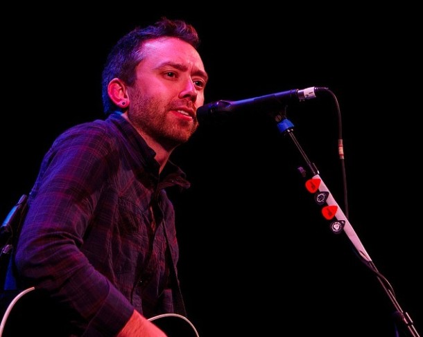 foto-live-Zach-Blair-punk-band-RiseAgainst-Savior-na-koncerte-2008