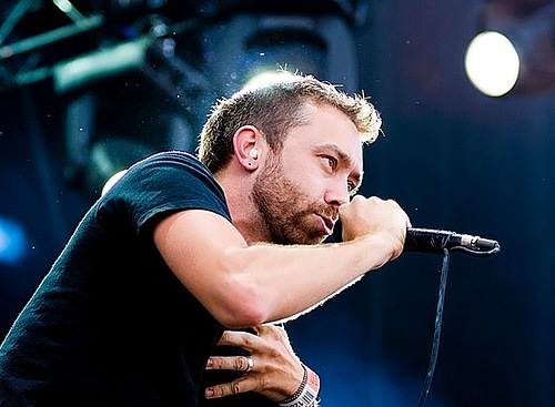fotos-live-Zach-Blair-punk-gruppa-Rise-against-Satellite-on-scene-2003