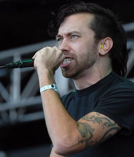 photo-Brandon-Barnes-punk-band-Rise-Against-Lanterns-v-givyu-2008