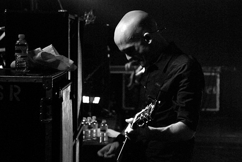 photo-Mr-Precision-melodic-hardcore-RiseAgainst-Savior-on-stage-2010