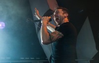 photos-group-RiseAgainst-live-in-st-petersburg-Broken-Mirrors-2012