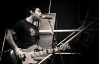 fotos-live-gruppa-RiseAgainst-live-in-petersburg-Make-It-Stop-2009