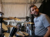 fotos-live-Brandon-Barnes-drums-Rise-Against-out-scene-Endgame-2006