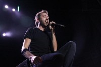 photoset-Tim-McIlrath-leader-Rise-Against-personal-life-Endgame-1999