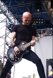 photo-Zach-Blair-back-vocalist-Rise-Against-private-foto-Savior-2012