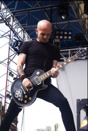 photo-Zach-Blair-back-vocalist-Rise-Against-private-foto-Savior-2012