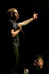 fotos-Joe-Principe-hard-core-Rise-against-lichnie-fotografii-2006