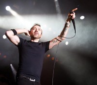 photo-Joe-Principe-rock-gruppa-RiseAgainst-rock-festival-Lanterns-2012