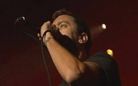 photos-Tim-McIlrath-punk-gruppa-RiseAgainst-Savior-on-scene-2002